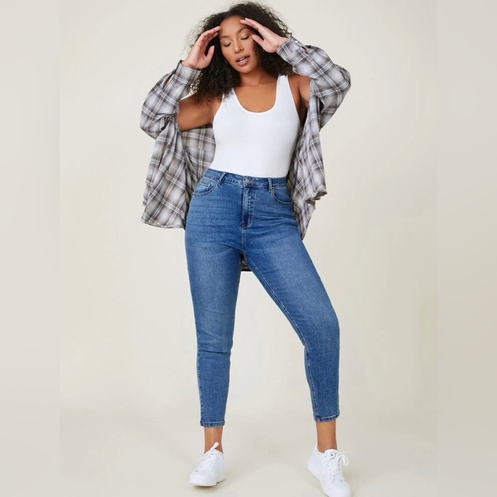 NWOT! Plus size high waisted skinny jeans